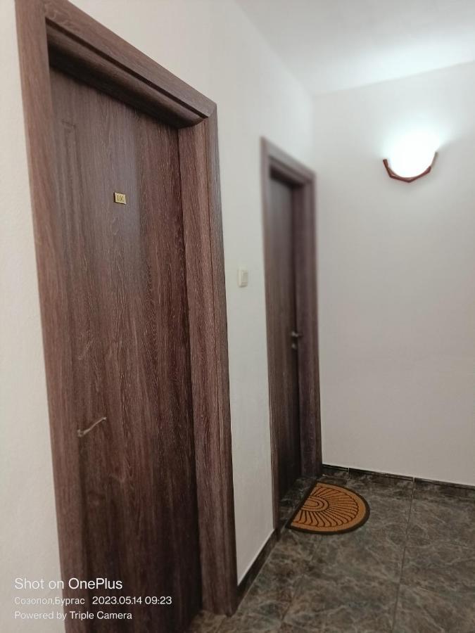 Moni 85 Family House Hotel Sozopol Exterior photo